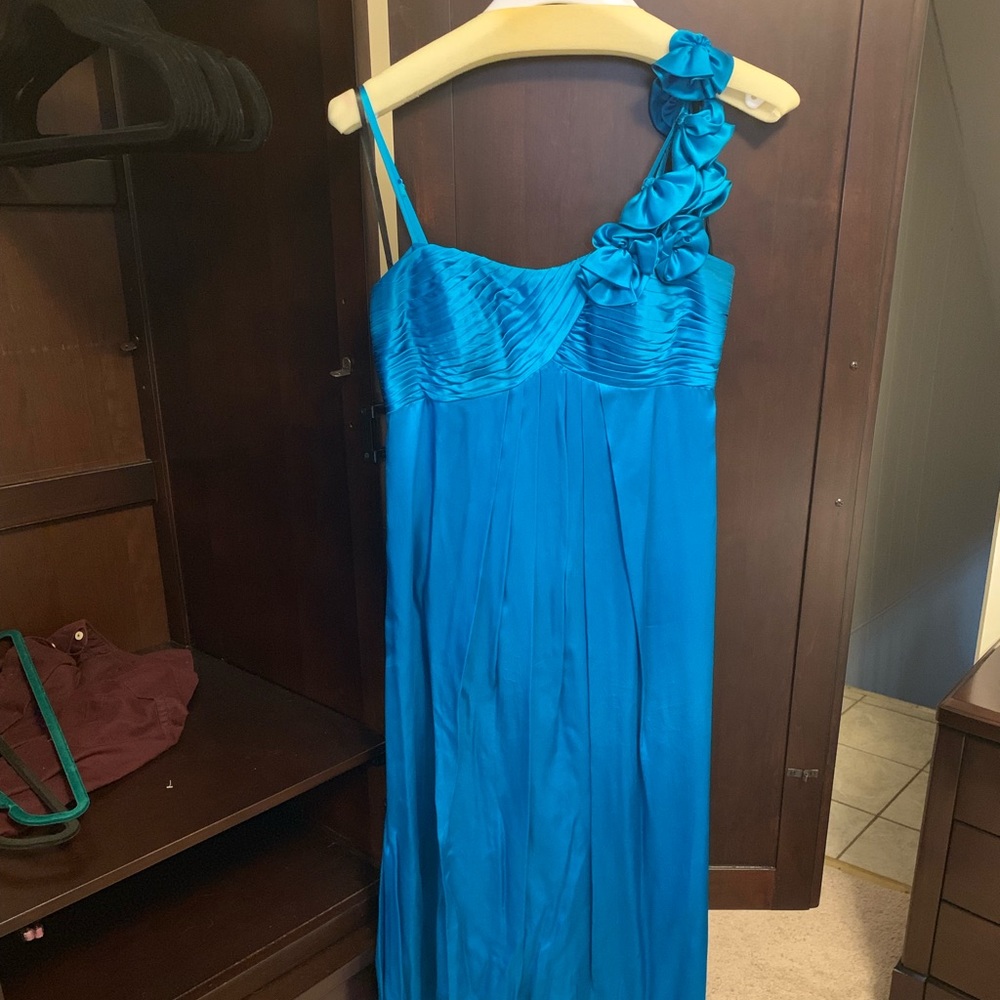 Blue flower shoulder prom dress!